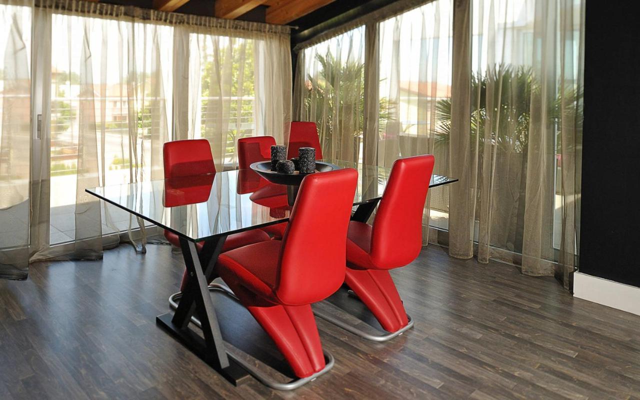 Cazzago  Hotel In - Lounge Room מראה חיצוני תמונה