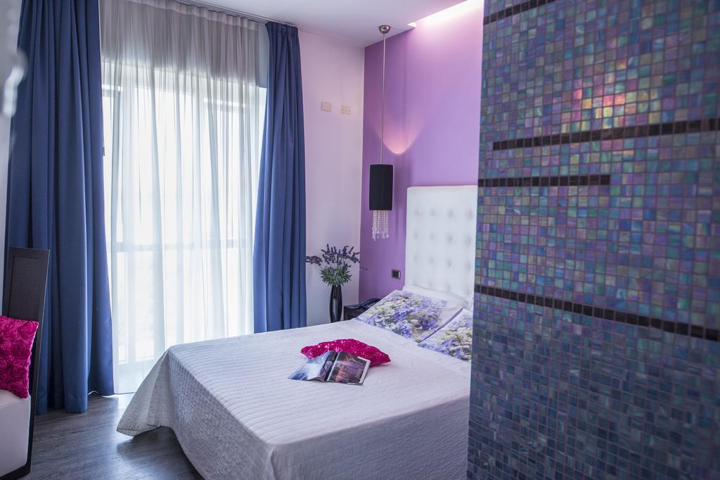 Cazzago  Hotel In - Lounge Room מראה חיצוני תמונה