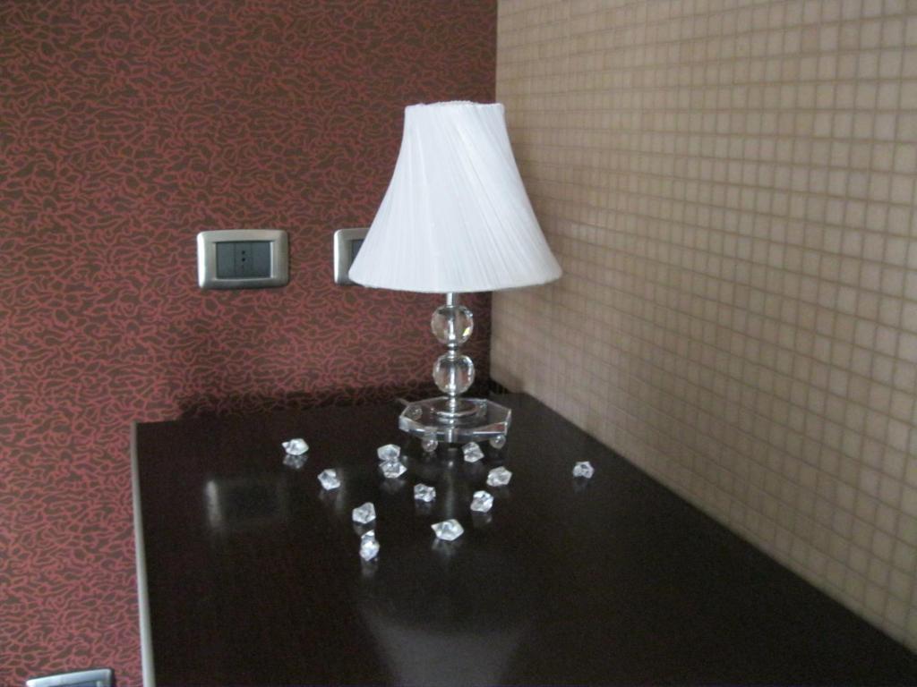 Cazzago  Hotel In - Lounge Room מראה חיצוני תמונה